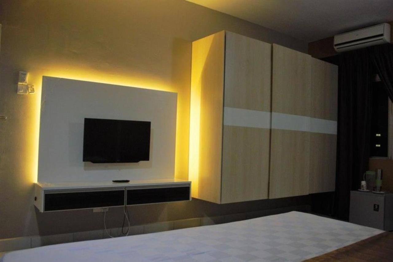 Aeon Tebrau Apartment Johor Bahru - By Room - Exterior photo